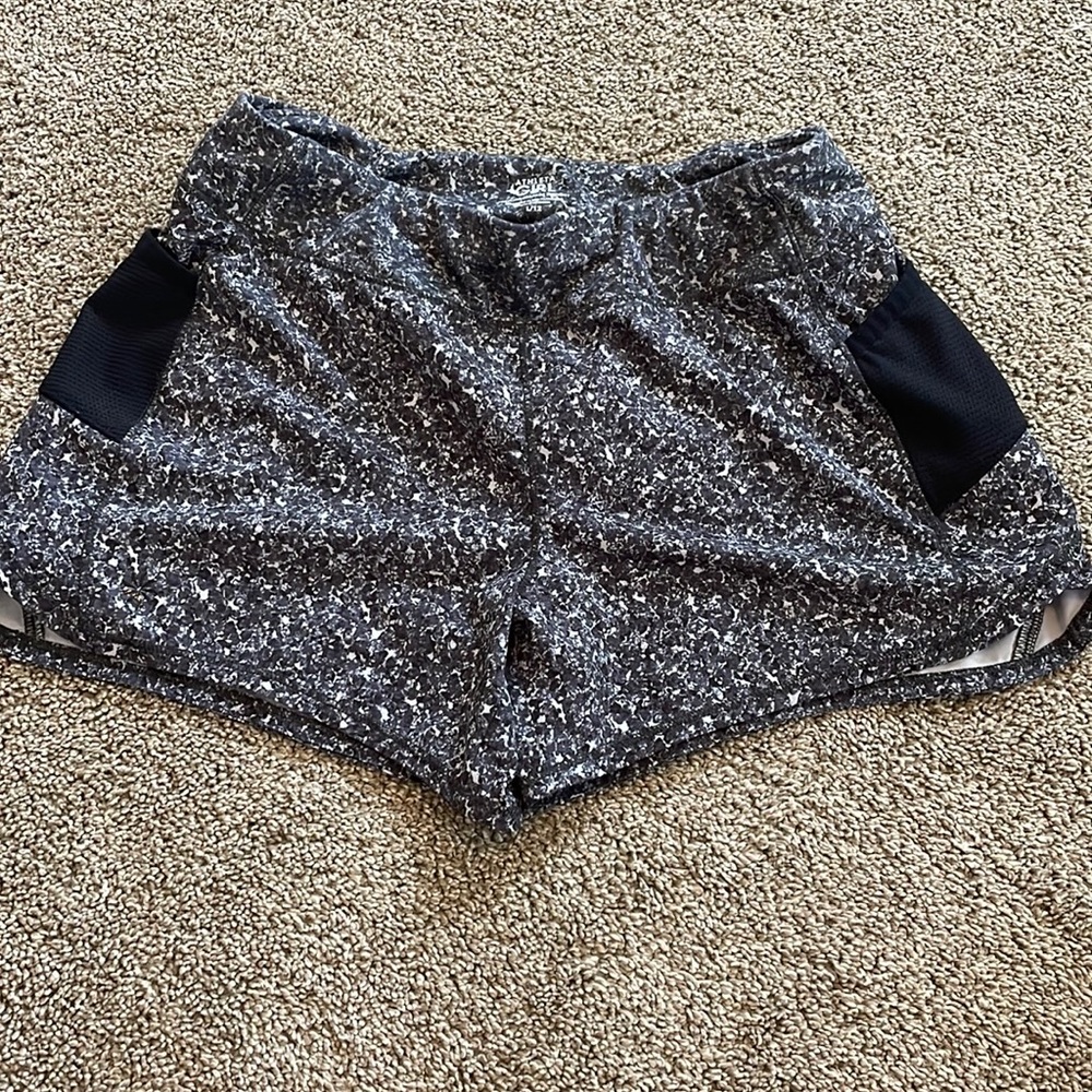 Athleta Girl Shorts Size Large